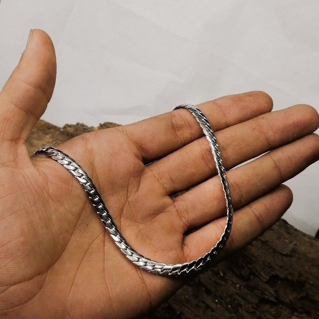 925 Sterling Silver classic Chain Necklace For Men 20 inchs.