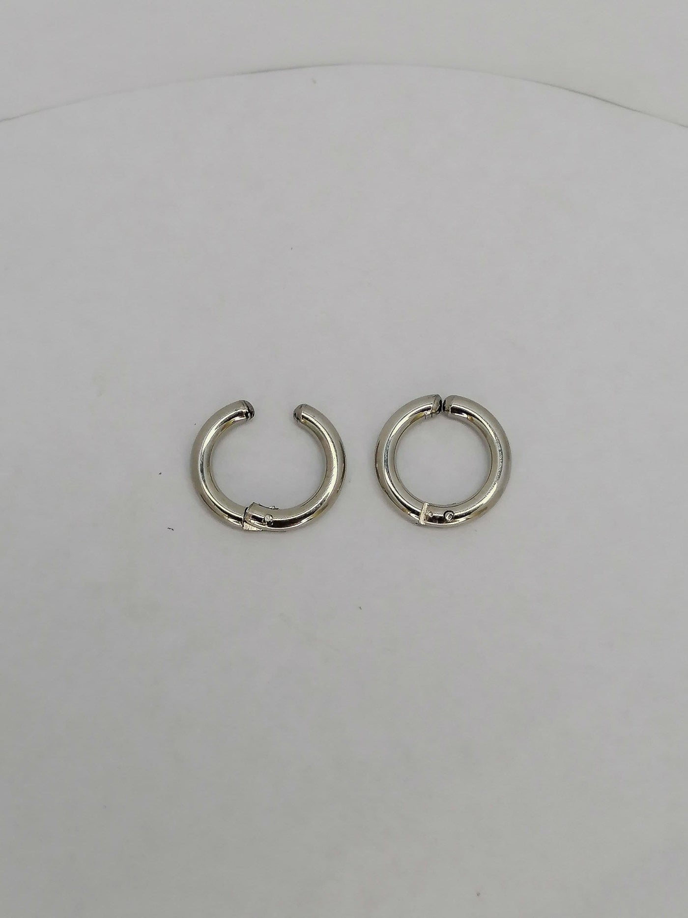 Fake Piercing Hoop Ring Non-piercing Clip On Ear Cartilage Round Hoop Earrings