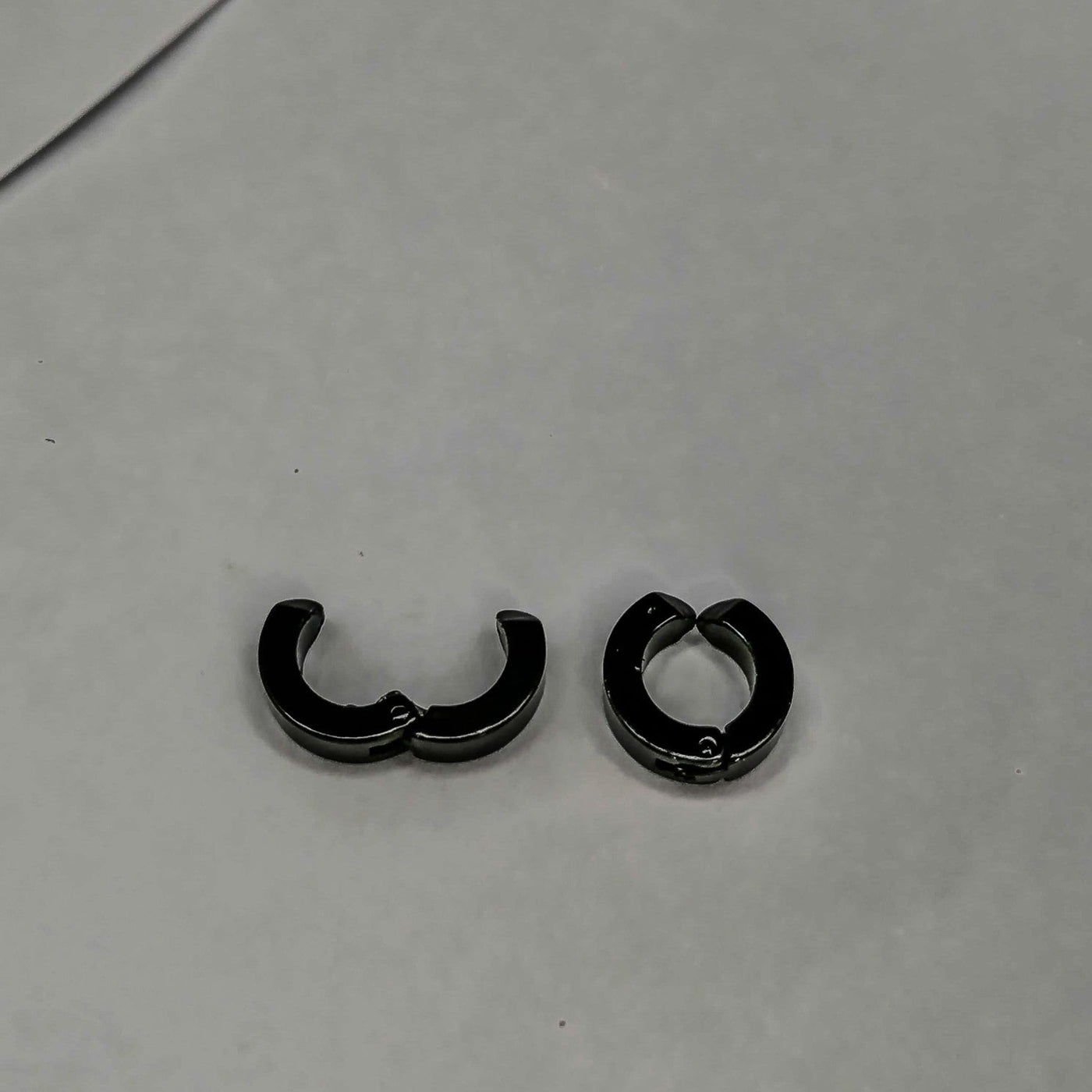 Stainless Steel Black Non-Piercing Magnetic Bali Stud Earring For Men
