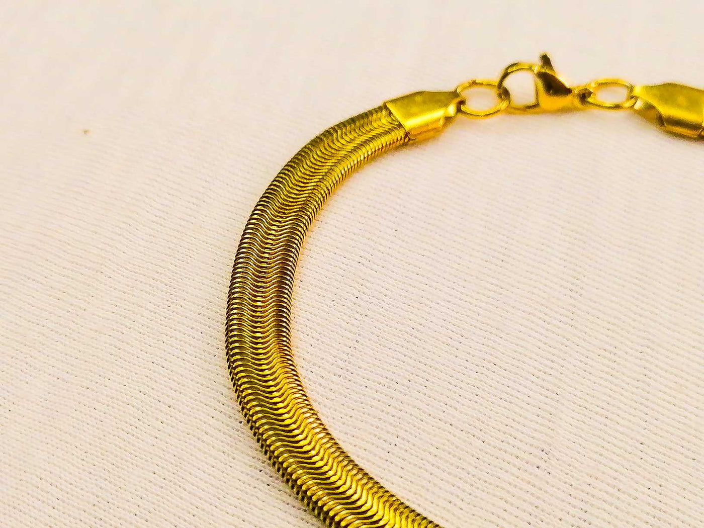 Silver Black Snake Chain Bracelet Best Quality Best For Gift
